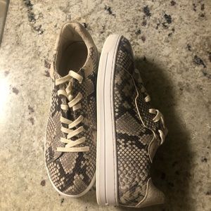 Michael Kors Keating Sneakers